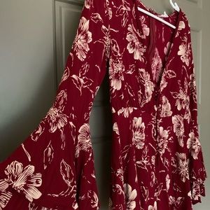 MUST HAVE PRINTED BELL SLEEVE ROMPER